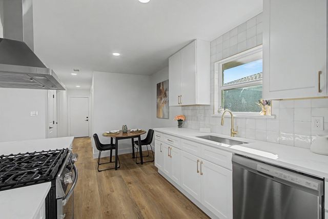 309 Woodcrest Drive, Richardson, TX 75080