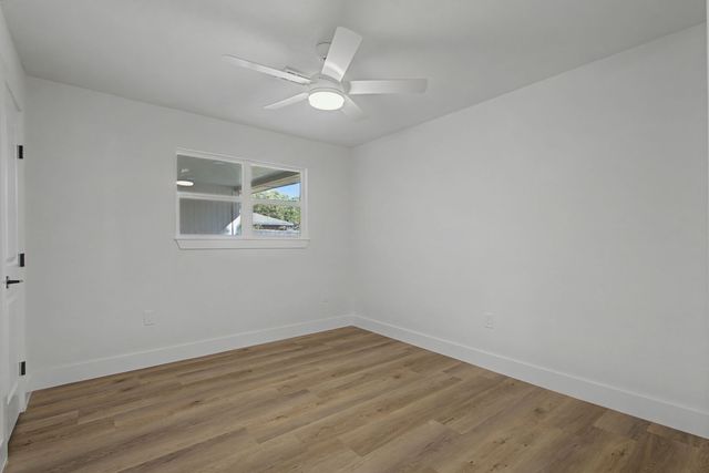 309 Woodcrest Drive, Richardson, TX 75080