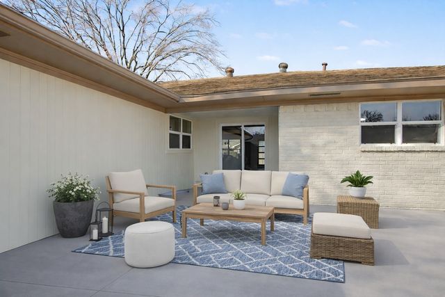 309 Woodcrest Drive, Richardson, TX 75080