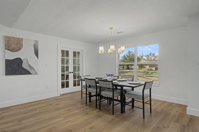 309 Woodcrest Drive, Richardson, TX 75080