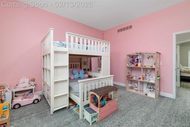 52041 Loon Court, Shelby Charter Township, MI 48315