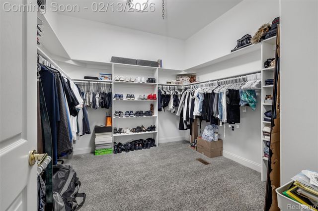 52041 Loon Court, Shelby Charter Township, MI 48315