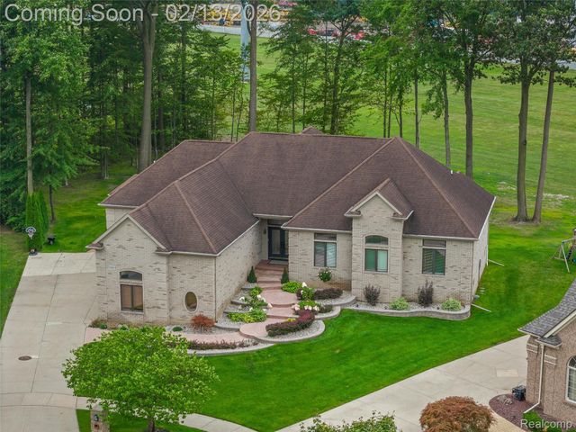 52041 Loon Court, Shelby Charter Township, MI 48315