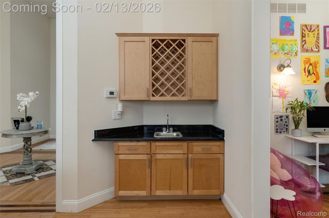 52041 Loon Court, Shelby Charter Township, MI 48315