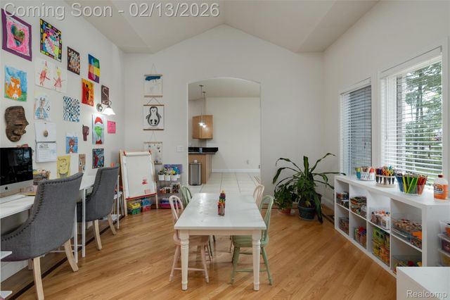 52041 Loon Court, Shelby Charter Township, MI 48315