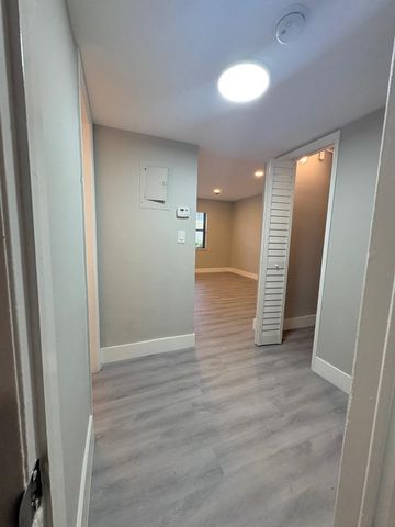 1350 NE 5TH Terrace 4, Fort Lauderdale, FL 33304