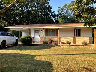 1416 W Cardinal Drive, Horseshoe Bend, AR 72512