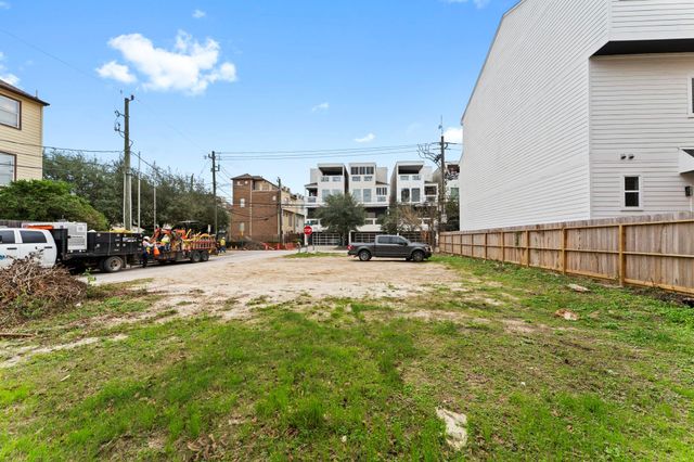 5807 Katy Street, Houston, TX 77007