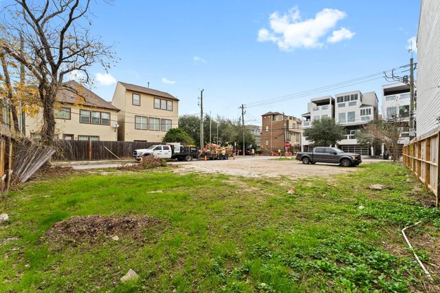 5807 Katy Street, Houston, TX 77007