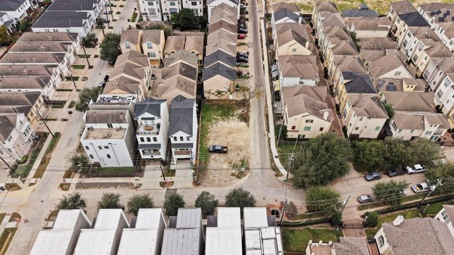 5807 Katy Street, Houston, TX 77007