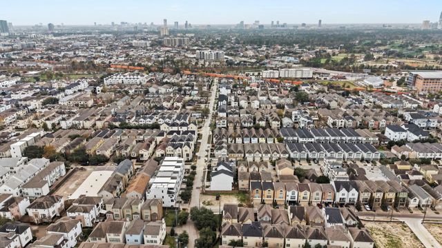 5807 Katy Street, Houston, TX 77007