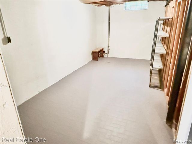 2233 Mellowood Drive, Sterling Heights, MI 48310