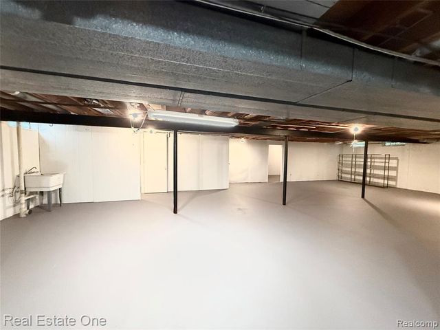 2233 Mellowood Drive, Sterling Heights, MI 48310