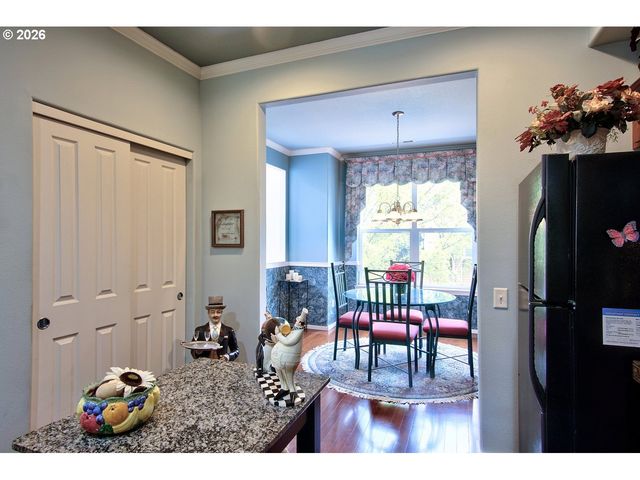 8638 Ne ADLINGTON St, Hillsboro, OR 97006