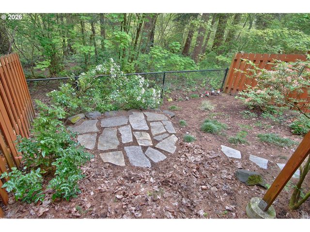 8638 Ne ADLINGTON St, Hillsboro, OR 97006