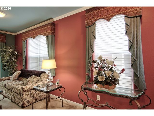 8638 Ne ADLINGTON St, Hillsboro, OR 97006