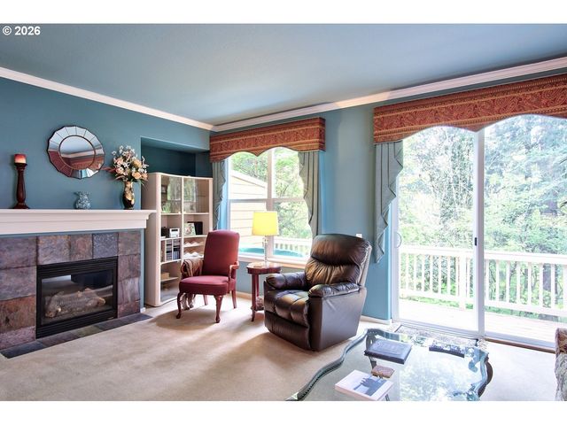 8638 Ne ADLINGTON St, Hillsboro, OR 97006