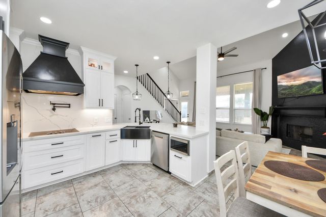 118 Schaffer Street, Baytown, TX 77523