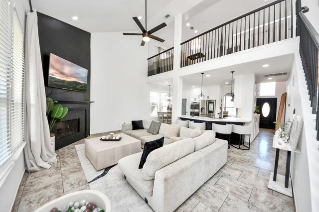 118 Schaffer Street, Baytown, TX 77523