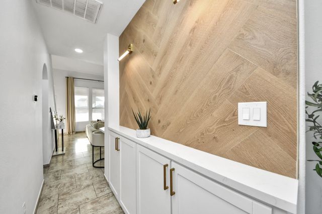 118 Schaffer Street, Baytown, TX 77523