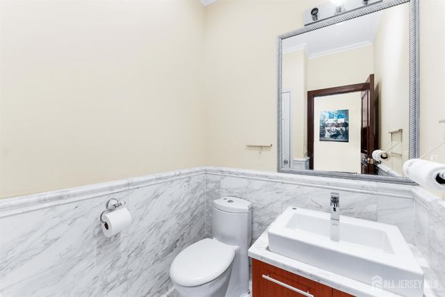 16 Dakota Drive, Old Bridge, NJ 08857