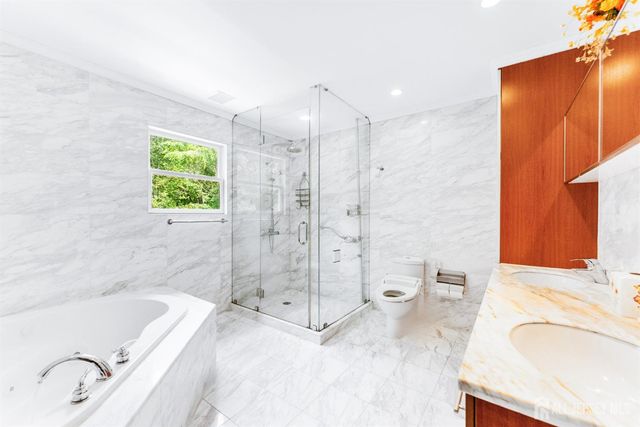 16 Dakota Drive, Old Bridge, NJ 08857