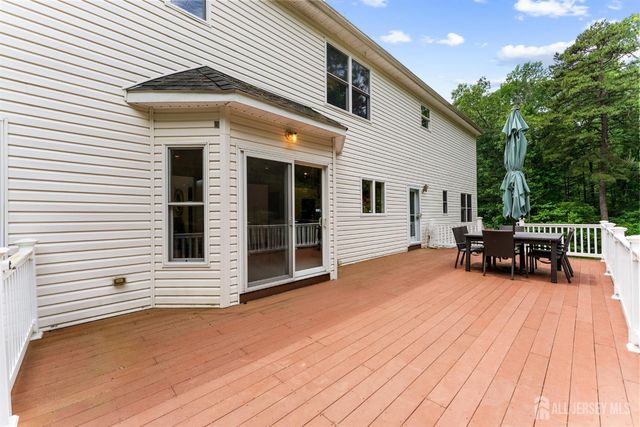 16 Dakota Drive, Old Bridge, NJ 08857