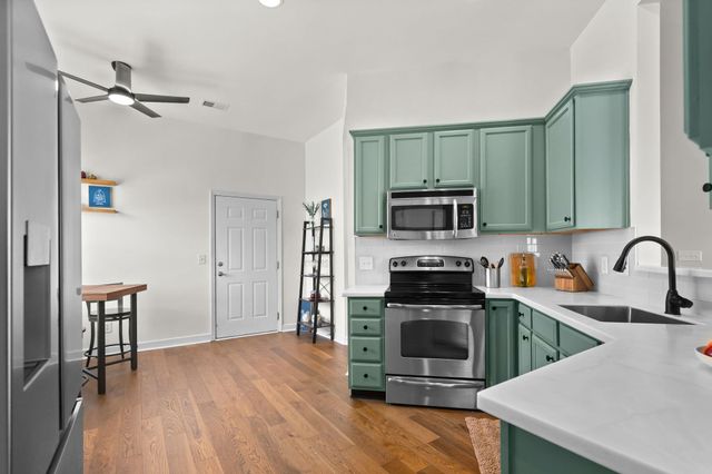 611 Woodman Dr., Conway, SC 29526