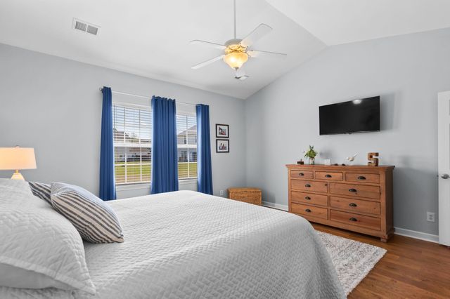 611 Woodman Dr., Conway, SC 29526