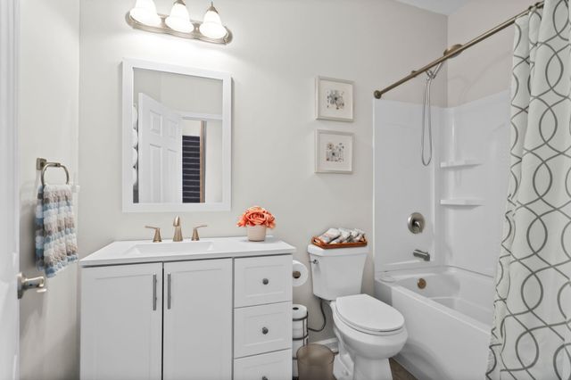 611 Woodman Dr., Conway, SC 29526