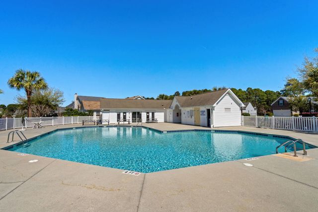 611 Woodman Dr., Conway, SC 29526