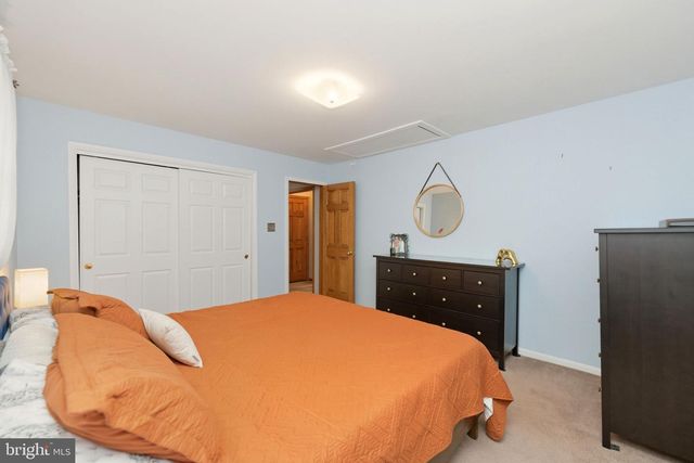 347 FRY AVE, Robesonia, PA 19551