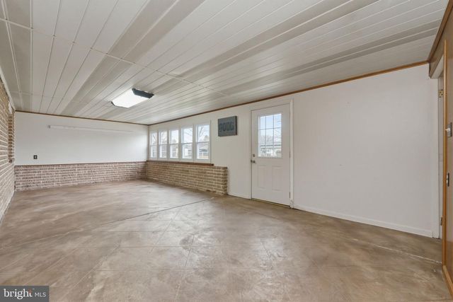 347 FRY AVE, Robesonia, PA 19551