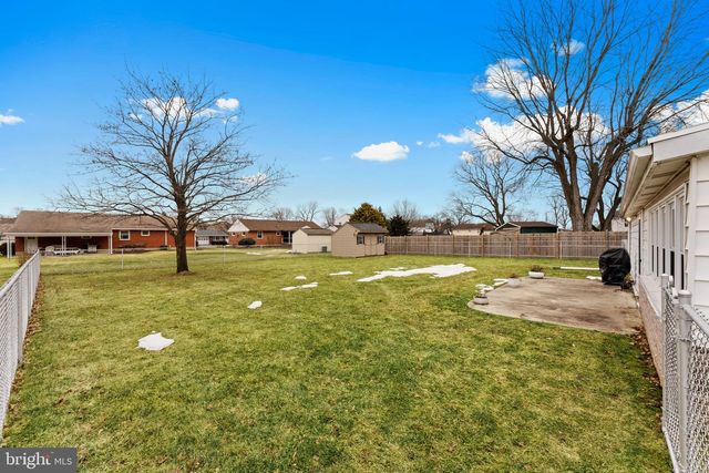 347 FRY AVE, Robesonia, PA 19551