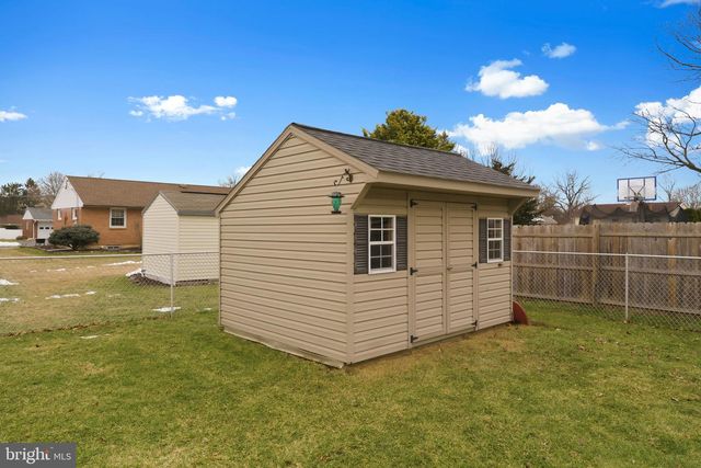 347 FRY AVE, Robesonia, PA 19551