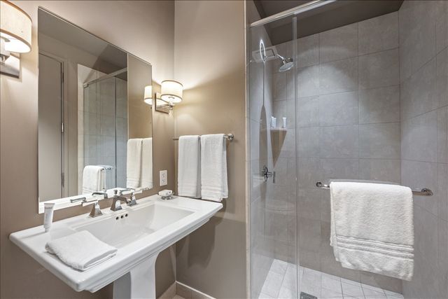 401 N Wabash Avenue 1846, Chicago, IL 60611