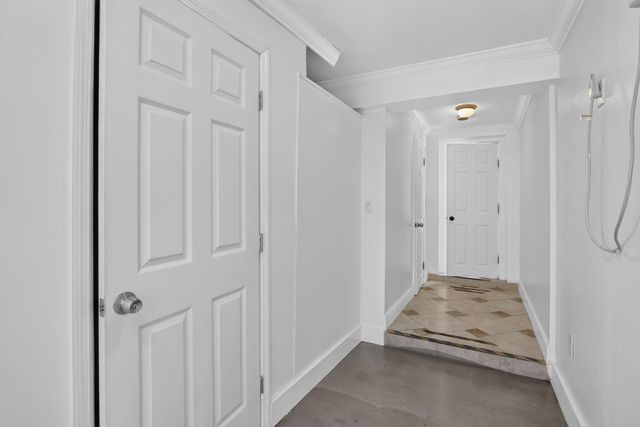 2427 Harding Street, Hollywood, FL 33020
