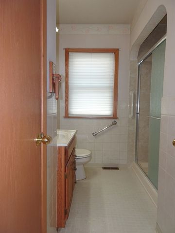 1224 W Rusholme Street, Davenport, IA 52804