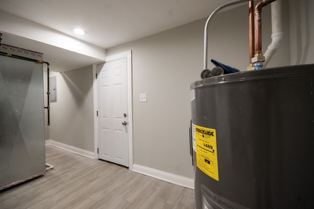 518 E 90th Street, Chicago, IL 60619