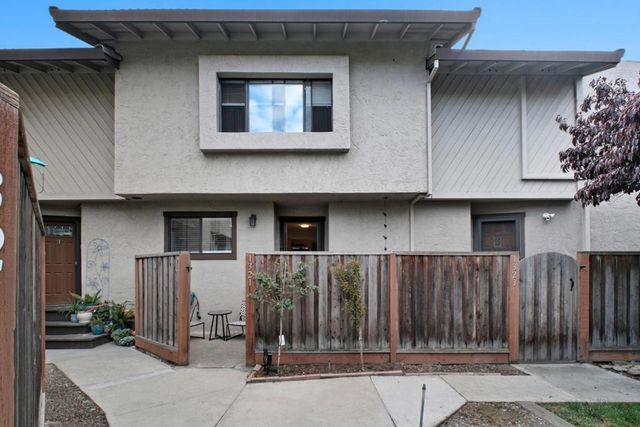 1321 Fruitdale Avenue, San Jose, CA 95126