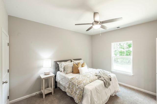 633 17th Avenue, Springfield, TN 37172