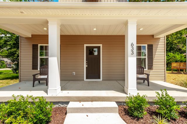 633 17th Avenue, Springfield, TN 37172