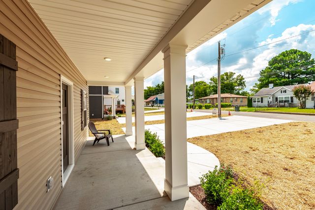 633 17th Avenue, Springfield, TN 37172