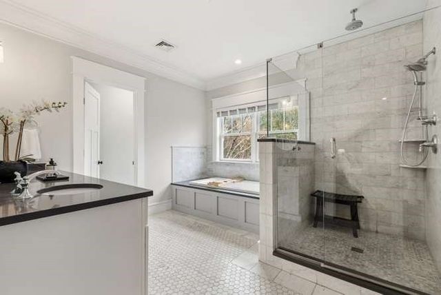 21 Bellevue Avenue, Winchester, MA 01890