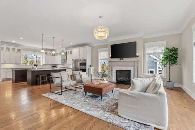 21 Bellevue Avenue, Winchester, MA 01890