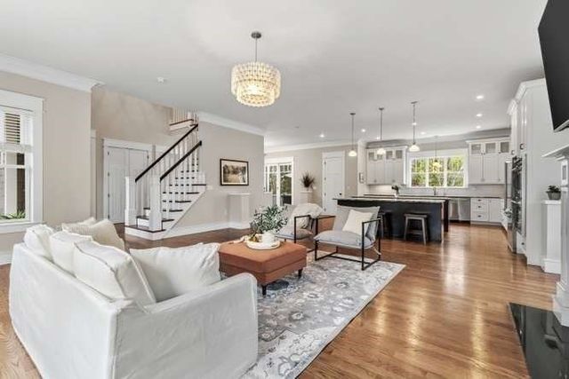 21 Bellevue Avenue, Winchester, MA 01890