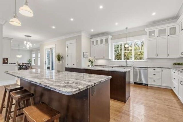 21 Bellevue Avenue, Winchester, MA 01890