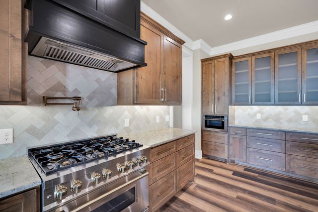 201 Marie Lane, Waxahachie, TX 75167