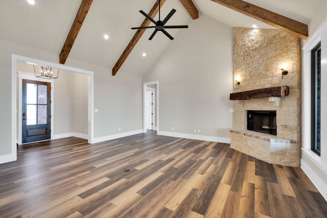 201 Marie Lane, Waxahachie, TX 75167