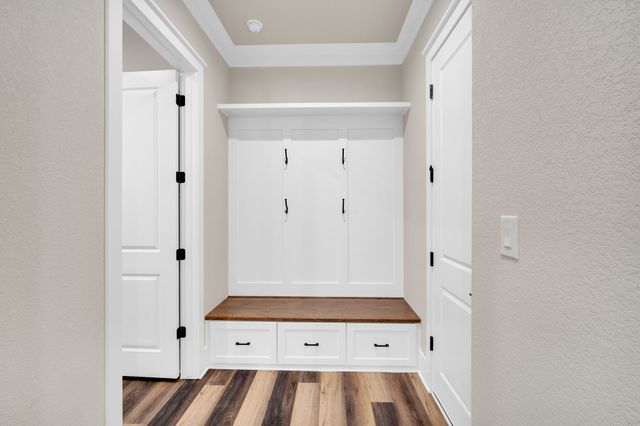 201 Marie Lane, Waxahachie, TX 75167